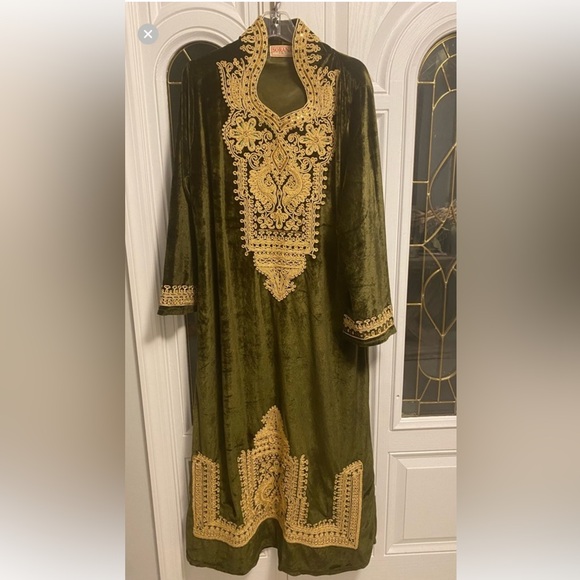 Beautifull green kaftan like the one i sold before!.. - Picture 1 of 4